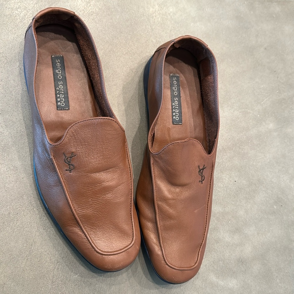 Soft leather loafer